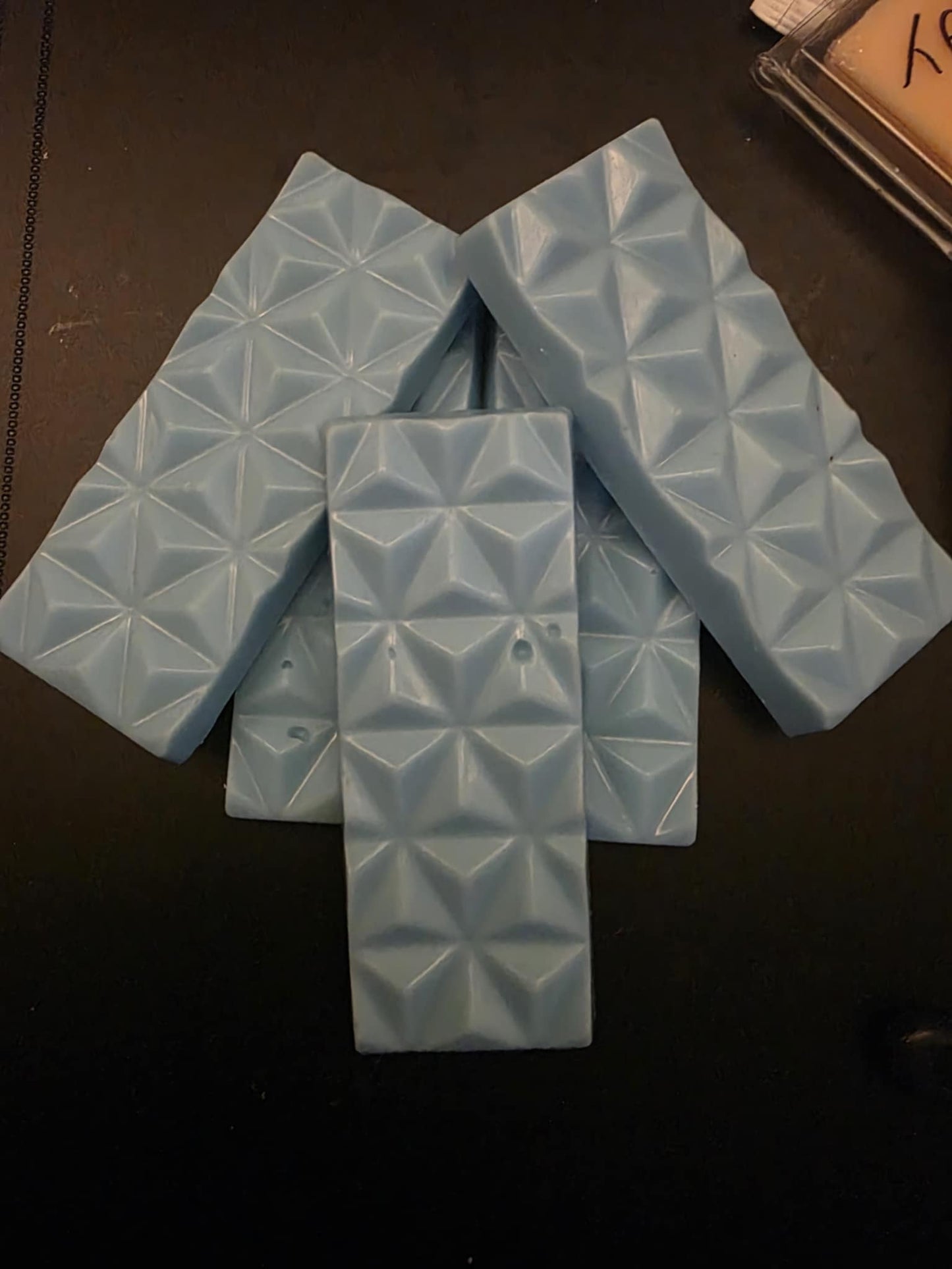 soya melts wax snap bars